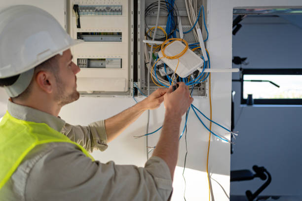 Best Licensed Electrician  in Plumsteadville, PA
